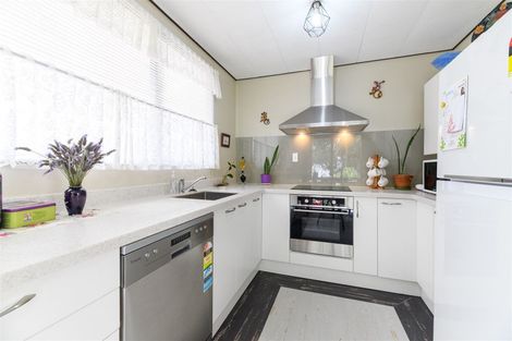 Photo of property in 7 Marinich Drive, Ranui, Auckland, 0612