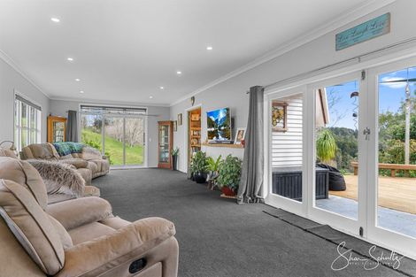 Photo of property in 624 Golden Stairs Road, Mareretu, Maungaturoto, 0589