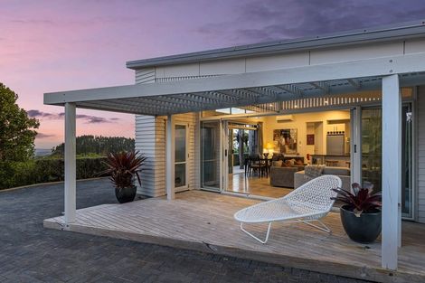Photo of property in 63 Govan Wilson Road, Whangaripo, Wellsford, 0985