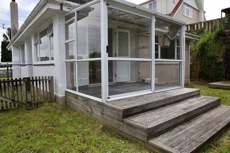 Photo of property in 73 Mill Road, Lower Vogeltown, New Plymouth, 4310