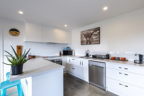 Photo of property in 32a Tokomaru Street, Welbourn, New Plymouth, 4312