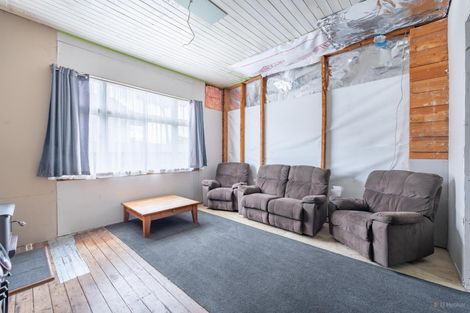 Photo of property in 25 Coronation Street, Waimate, 7924