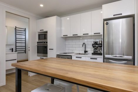 Photo of property in 207 Parekaawa Drive, Motuoapa, 3382