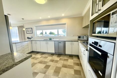 Photo of property in 91 Boucher Avenue, Te Puke, 3119