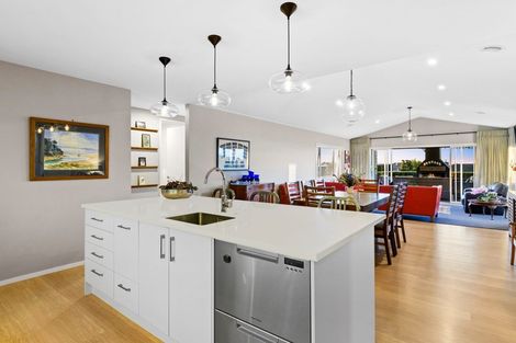 Photo of property in 33 Mervyn Place, Ohauiti, Tauranga, 3112