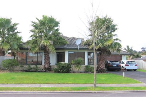 Photo of property in 22 Emyvalie Place, Dannemora, Auckland, 2016