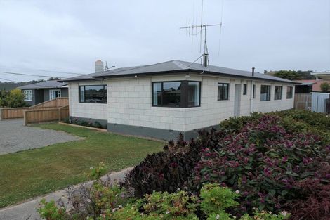 Photo of property in 6a Dalmeny Street, Oamaru North, Oamaru, 9400