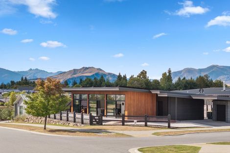 Photo of property in 1 Campbell Road, Wanaka, 9305