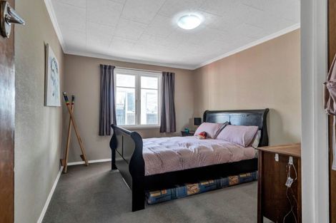 Photo of property in 12 Craig Street, Stratford, 4332