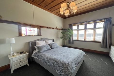 Photo of property in 7 Seddon Street, Dannevirke, 4930