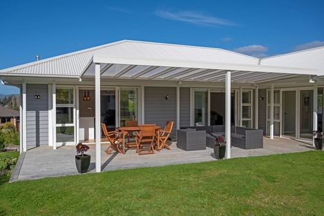 Photo of property in 9 Baxendale Drive, Matipo Heights, Rotorua, 3015