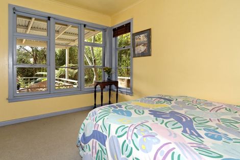 Photo of property in 802 West Coast Road, Oratia, Auckland, 0604