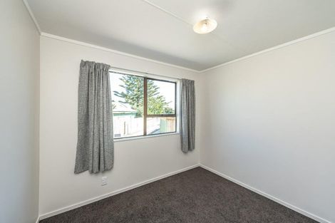 Photo of property in 90a Hinau Street, Castlecliff, Whanganui, 4501