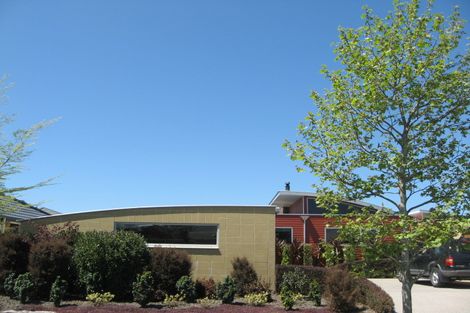 Photo of property in 26 Riverwood Boulevard, Redwood, Christchurch, 8051