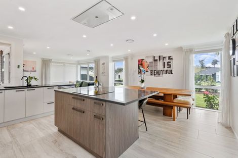 Photo of property in 47 Lake Drive, Tikipunga, Whangarei, 0112