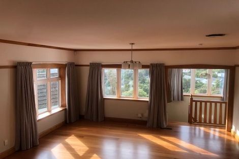 Photo of property in 18 Raroa Road, Kelburn, Wellington, 6012