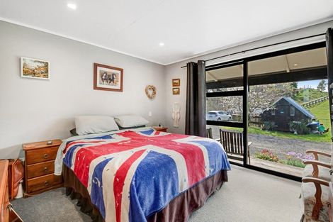 Photo of property in 211 Wilson Road, South Head, Helensville, 0874