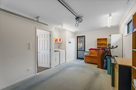 Photo of property in 206 Warren Street, Wanaka, 9305