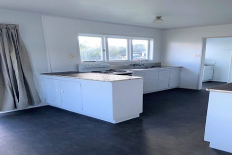 Photo of property in 122 George Street, Hikurangi, 0114