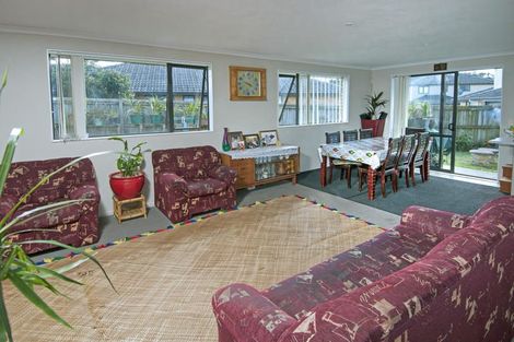 Photo of property in 7 Misty Valley Drive, Henderson, Auckland, 0612