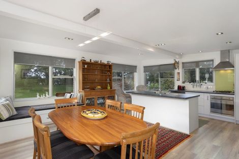 Photo of property in 10 Roretana Drive, Athenree, Katikati, 3177