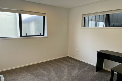 Photo of property in 8/22 Yeovil Road, Te Atatu Peninsula, Auckland, 0610