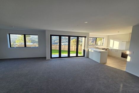 Photo of property in 235 Main Road, Tawa, Wellington, 5028