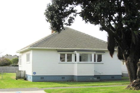 Photo of property in 18 Harper Street, Gonville, Whanganui, 4501