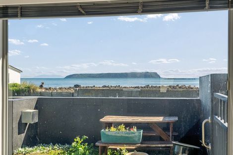Photo of property in 7 Sunset Parade, Plimmerton, Porirua, 5026