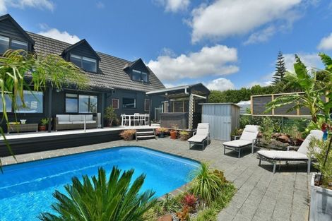 Photo of property in 230 Wishart Road, Helensville, 0875