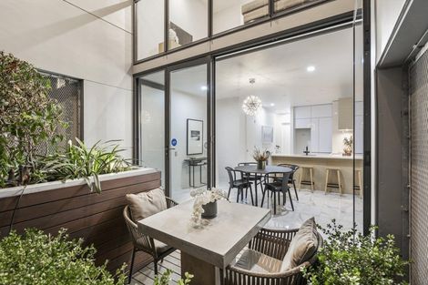 Photo of property in 92 Fisher-point Drive, Auckland Central, Auckland, 1010