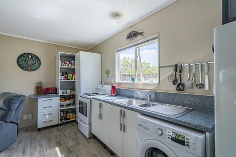 Photo of property in 230 Matarangi Drive, Matarangi, Whitianga, 3592