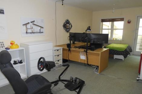 Photo of property in 23 Raroa Road, Kelburn, Wellington, 6012