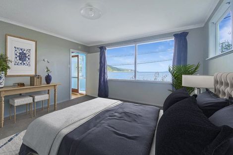 Photo of property in 609 Marine Drive, Days Bay, Lower Hutt, 5013