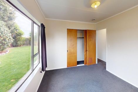 Photo of property in 17 Mercury Street, Milson, Palmerston North, 4414