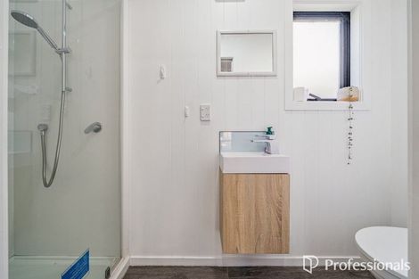 Photo of property in 10 Aratika Grove, Stokes Valley, Lower Hutt, 5019