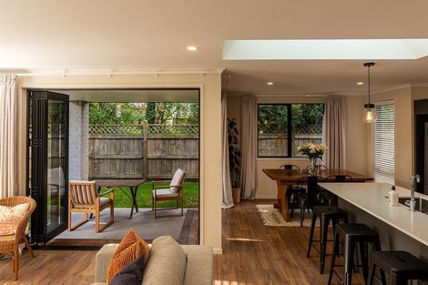 Photo of property in 96a Tarawera Road, Lynmore, 3010