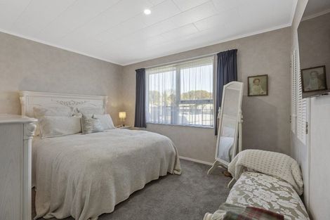 Photo of property in 2 Gardenia Avenue, Bell Block, New Plymouth, 4312