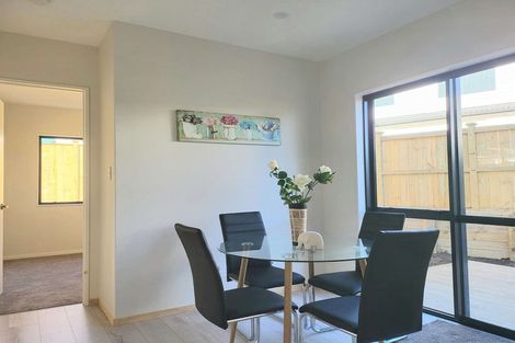 Photo of property in 62 Drumbuoy Drive, Flat Bush, Auckland, 2019