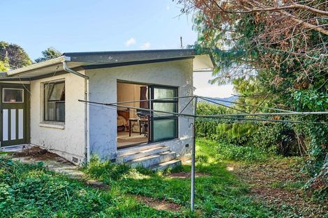 Photo of property in 107 Seddon Street, Naenae, Lower Hutt, 5011