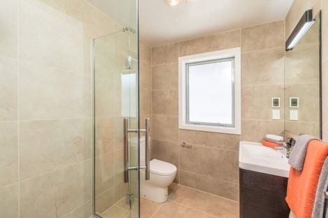 Photo of property in 29 Headland Drive, Long Bay, Auckland, 0630