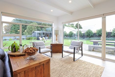 Photo of property in 32 Hillary Street, Winton, 9720