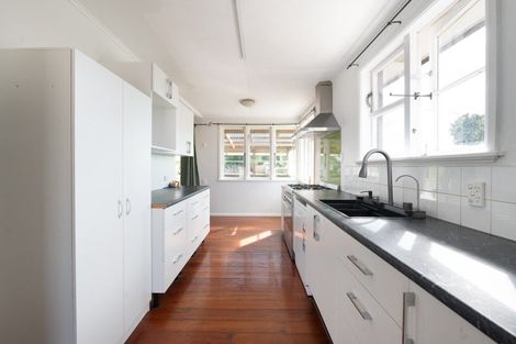 Photo of property in 25 Rawlings Street, Bader, Hamilton, 3206