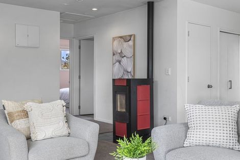 Photo of property in 11 Lenton Street, Aranui, Christchurch, 8061