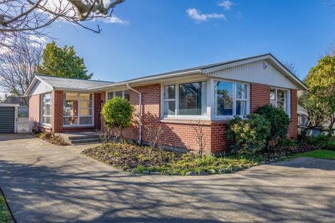 Photo of property in 218 Yaldhurst Road, Avonhead, Christchurch, 8042