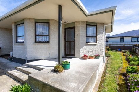 Photo of property in 8b Allardice Street, Dannevirke, 4930