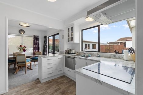 Photo of property in 39b Hukanui Road, Fairfield, Hamilton, 3214