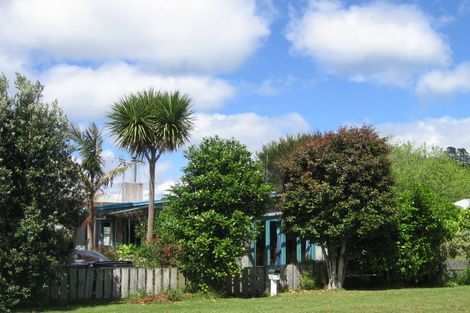 Photo of property in 45 Ocean View Road, Waihi Beach, 3611