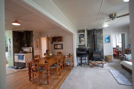 Photo of property in 74 Main Road, Harihari, 7884