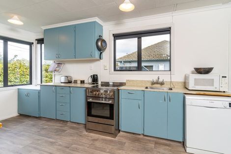 Photo of property in 26 Johnson Street, Milton, 9220